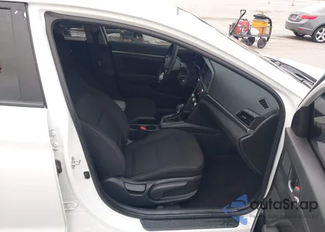 2020 Hyundai Elantra Se z USA, uszkodzony, nr VIN 5NPD74LF5LH503809